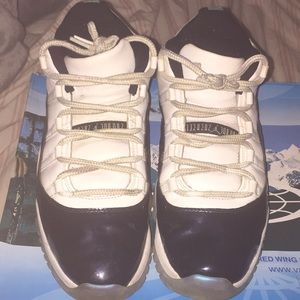 Jordan 12s (emeralds)